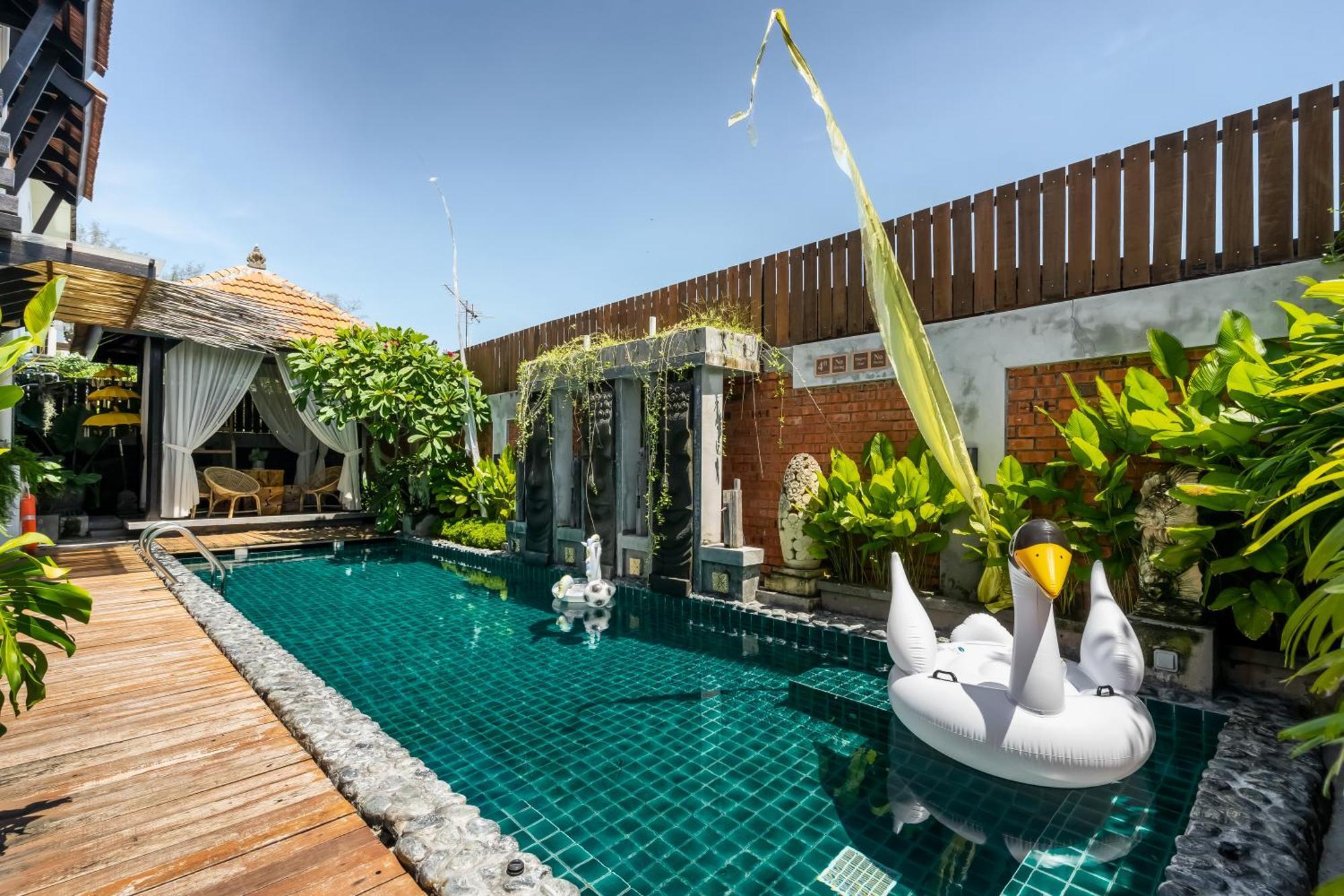 The Kembali Luxury Villa - Melaka 5 Bedroom Экстерьер фото